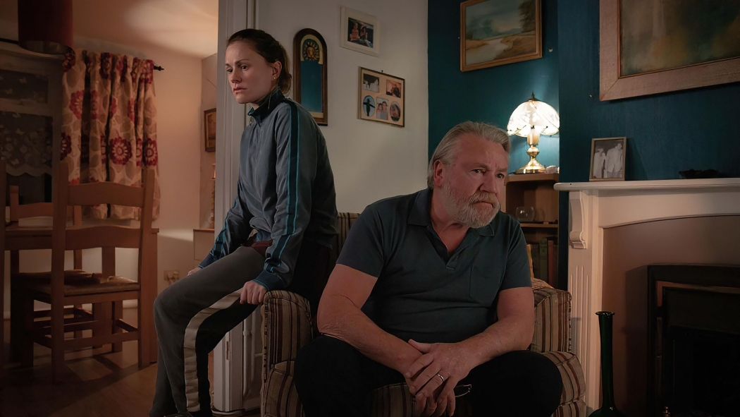 Bir Parça ışık izle