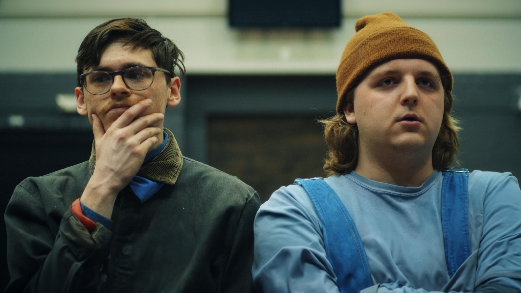 Warm Days the Curse izle